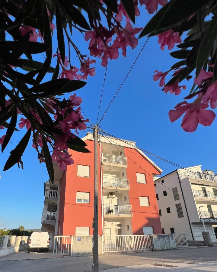 Zora Trogir