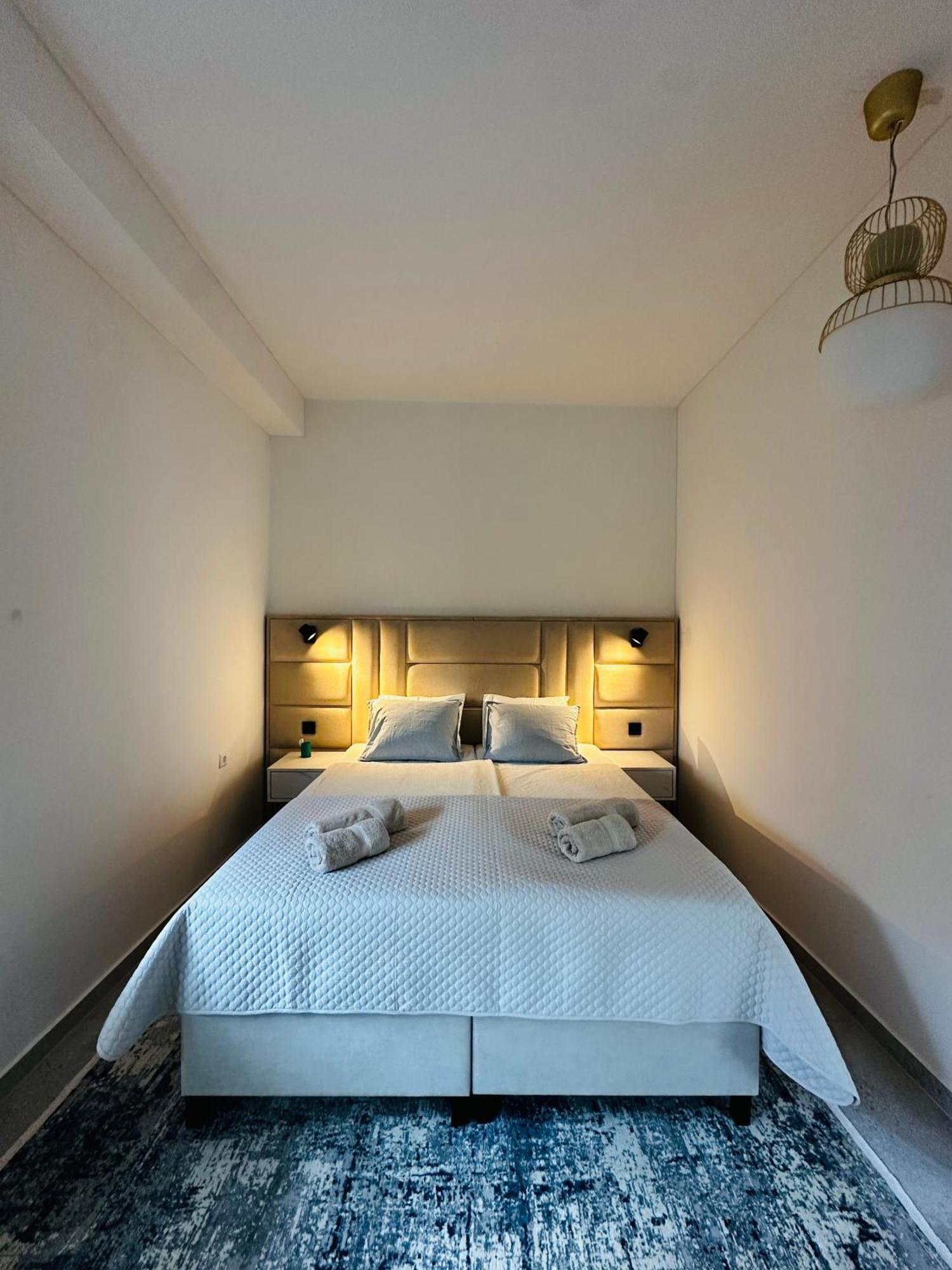 Apartment Zora *